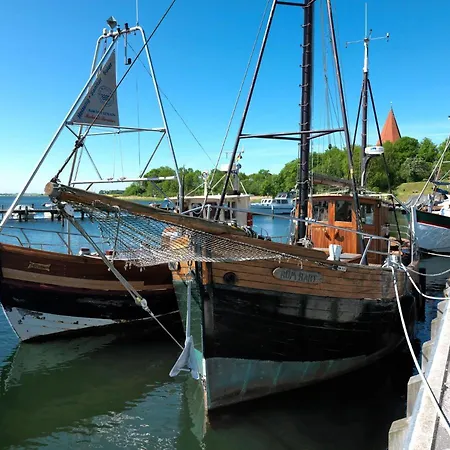 Residenz Am Yachthafen Strandaster * Kirchdorf (Poel)